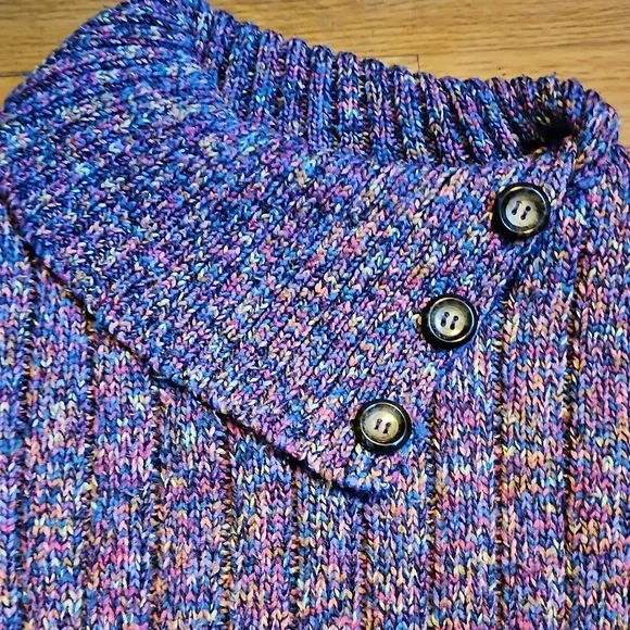 Dressbarn Asymmetrical Turtleneck Collared Sweater Size Med - Picture 6 of 9